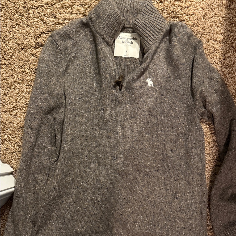 Abercrombie & Fitch Men's Turtleneck Sweater in Heathered Gray